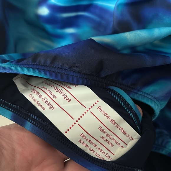 Lands End Women’s Plus Size One Piece Snap Front Swimsuit Blue 24W NWOT - Picture 2 of 7